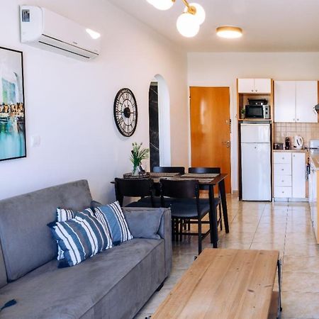 Phaedrus Living: Harmony Sea View Apartment Paphos ภายนอก รูปภาพ